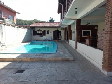 imagem 2 - Excelente oportunidade! Casa a 50 metros da praia Martim de Sá, com 04 suítes, piscina e vaga para até 10 carros. imagem 2 - Excelente oportunidade! Casa a 50 metros da praia Martim de Sá, com 04 suítes, piscina e vaga para até 10 carros.