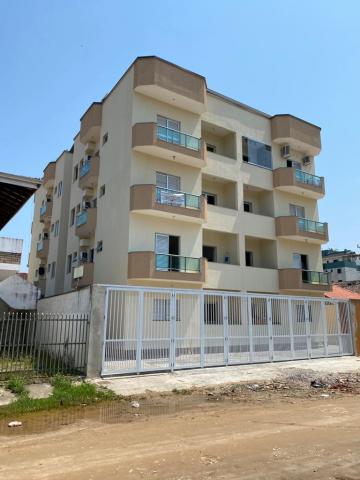Alugar Apartamento / Padrão em Ubatuba. apenas R$ 350.000,00