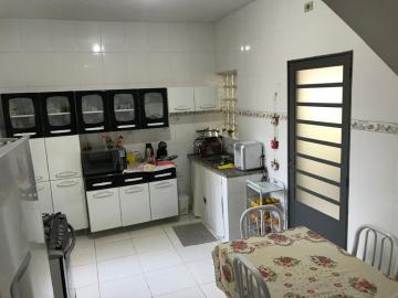 Comprar Casa / Sobrado em Pindamonhangaba R$ 290.000,00 - Foto 4 Comprar Casa / Sobrado em Pindamonhangaba R$ 290.000,00 - Foto 4