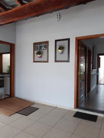 Comprar Casa / Padrão em Pindamonhangaba R$ 350.000,00 - Foto 1 Comprar Casa / Padrão em Pindamonhangaba R$ 350.000,00 - Foto 1