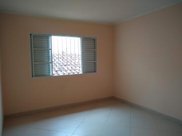 Alugar Casa / Padrão em São José dos Campos. apenas R$ 1.900,00