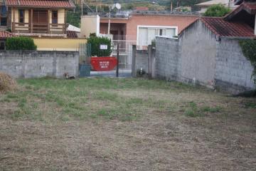 imagem 2 - Terreno amplo de 675m² (15x45), localizado em bairro nobre de Pindamonhangaba. imagem 2 - Terreno amplo de 675m² (15x45), localizado em bairro nobre de Pindamonhangaba.