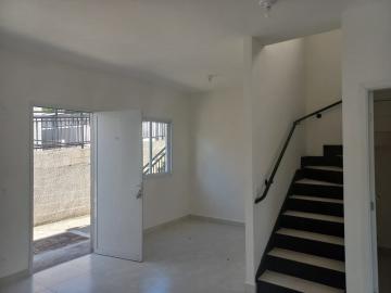 Alugar Casa / Sobrado Condomínio em São José dos Campos. apenas R$ 245.000,00