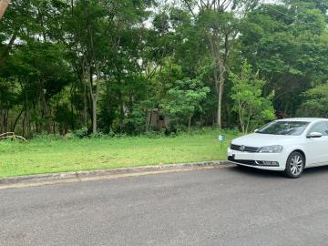 imagem 4 - Terreno - Padrão em Condomínio imagem 4 - Terreno - Padrão em Condomínio