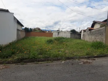 Alugar Terreno / Padrão em Pindamonhangaba. apenas R$ 270.000,00