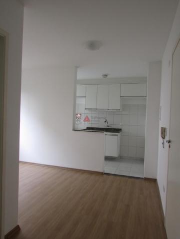 Alugar Apartamento / Padrão em Pindamonhangaba. apenas R$ 180.000,00