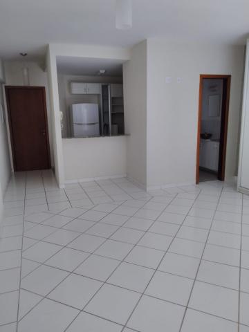Alugar Apartamento / Padrão em São José dos Campos. apenas R$ 1.100,00