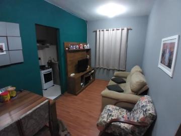 Apartamento / Padrão em Pindamonhangaba/SP 