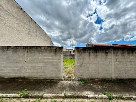 imagem 2 - Terreno 300m² Murado, Plano e com Finalidade Mista Próximo ao Spani e Anhangüera! imagem 2 - Terreno 300m² Murado, Plano e com Finalidade Mista Próximo ao Spani e Anhangüera!