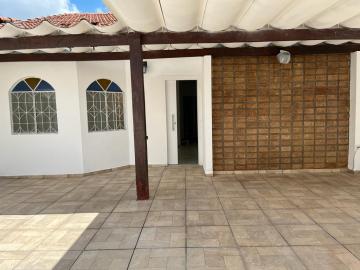 Alugar Casa / Padrão em São José dos Campos. apenas R$ 540.000,00