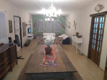 Alugar Casa / Condomínio em Ubatuba. apenas R$ 1.600.000,00