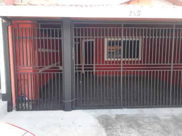 Alugar Casa / Padrão em São José dos Campos. apenas R$ 415.000,00