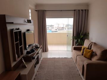 Alugar Apartamento / Padrão em Pindamonhangaba. apenas R$ 235.000,00