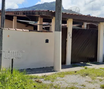 Alugar Casa / Padrão em Caraguatatuba. apenas R$ 2.200,00