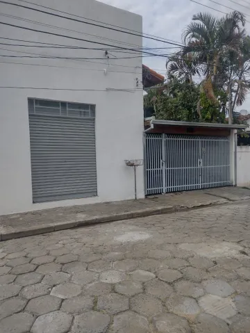 imagem 1 - Casa - Casa com ponto comercial imagem 1 - Casa - Casa com ponto comercial