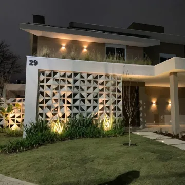 Alugar Casa / Condomínio em São José dos Campos. apenas R$ 3.700.000,00