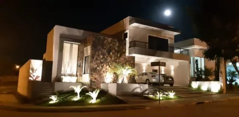 Alugar Casa / Sobrado Condomínio em Caçapava. apenas R$ 1.810.000,00