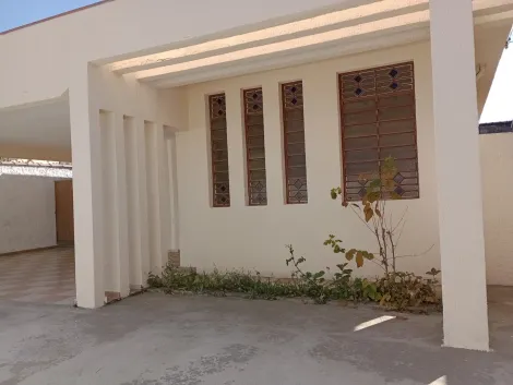 Casa à venda no Jardim Jequitiba em Caçapava 3 quartos sendo 1 suite R$640.000,00