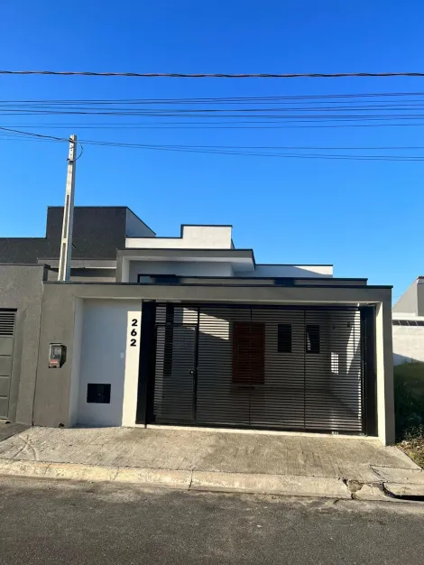 Alugar Casa / Padrão em Caçapava. apenas R$ 510.000,00