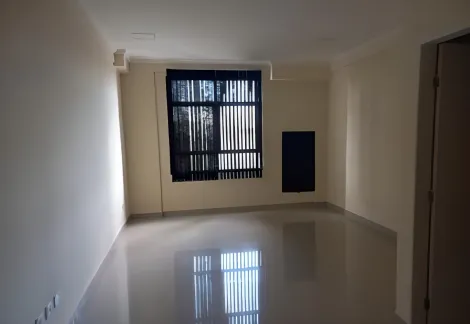 Alugar Comercial / Sala em condomínio em São José dos Campos. apenas R$ 266.000,00