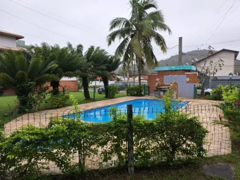 Alugar Casa / Sobrado Condomínio em Caraguatatuba. apenas R$ 450.000,00