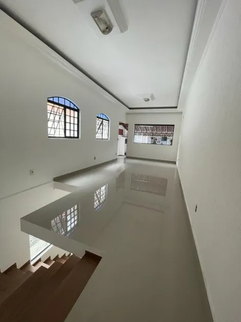 imagem 2 - Casa - Sobrado Padrão imagem 2 - Casa - Sobrado Padrão