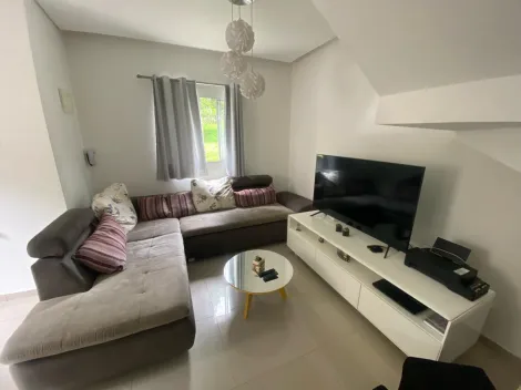 Alugar Casa / Sobrado Condomínio em São José dos Campos. apenas R$ 450.000,00
