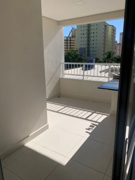 Alugar Apartamento / Padrão em São José dos Campos. apenas R$ 2.900,00