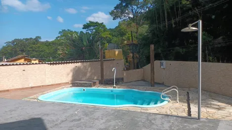 Alugar Casa / Padrão em São Sebastião. apenas R$ 750.000,00