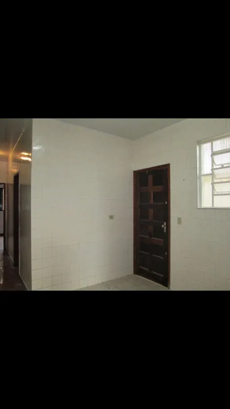 Alugar Casa / Padrão em São José dos Campos. apenas R$ 585.500,00