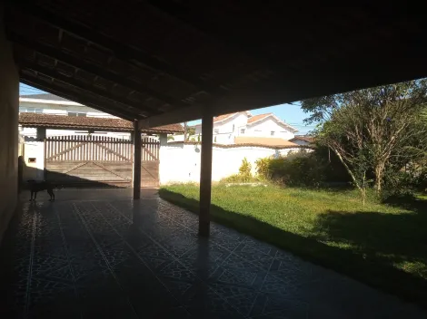 imagem 5 - Vende-se casa no Indaiá, com quintal grande e vaga coberta para três carros! imagem 5 - Vende-se casa no Indaiá, com quintal grande e vaga coberta para três carros!