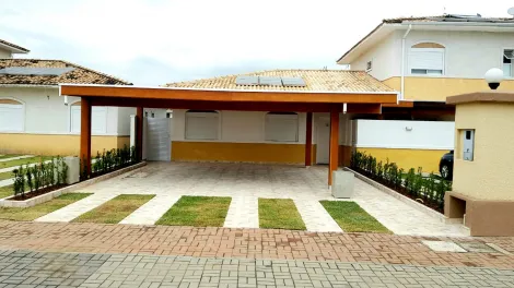 Alugar Casa / Condomínio em Pindamonhangaba. apenas R$ 618.000,00