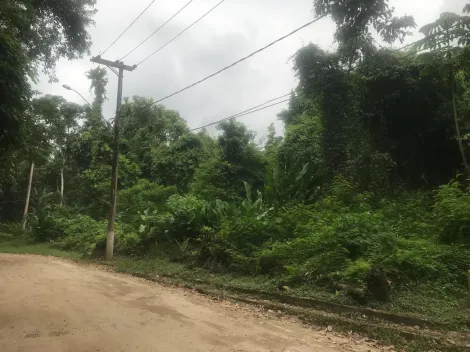Terreno no condomínio Itamanbuca