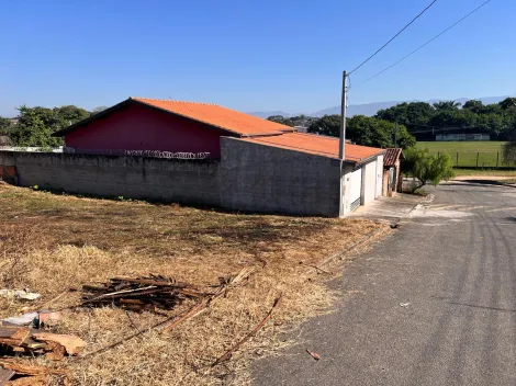 TERRENO COM PROJETO APROVADO PARA 06 APARTAMENTOS