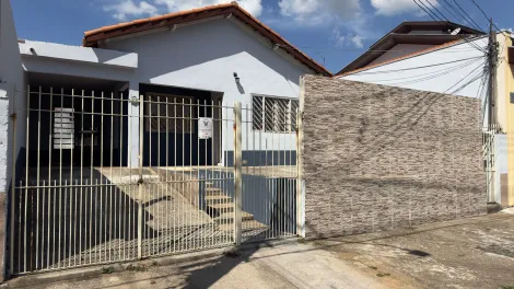 Alugar Casa / Padrão em São José dos Campos. apenas R$ 3.200,00