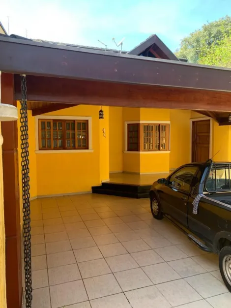 Alugar Casa / Sobrado Padrão em São José dos Campos. apenas R$ 5.500,00
