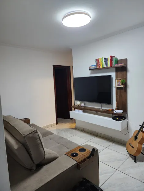 Alugar Apartamento / Padrão em São José dos Campos. apenas R$ 1.320,00
