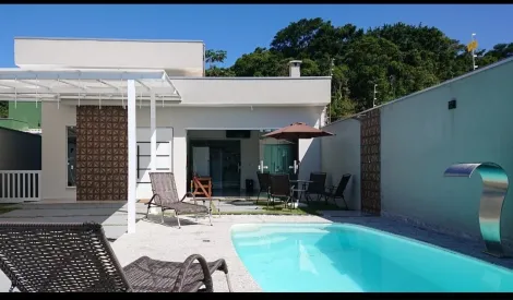 imagem 1 - Vendo excelente casa próximo a praia com linda piscina e 3 dormitórios!!! imagem 1 - Vendo excelente casa próximo a praia com linda piscina e 3 dormitórios!!!