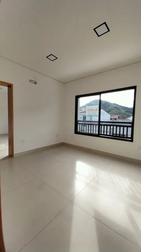 imagem 3 - sala comercial 40,64m², nova com wc, excelente localização no centro de Caraguá imagem 3 - sala comercial 40,64m², nova com wc, excelente localização no centro de Caraguá