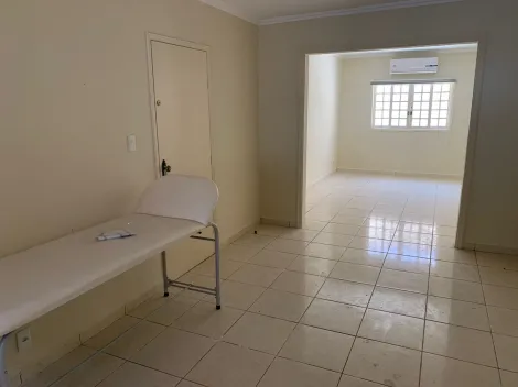 imagem 2 - Sobrado à Venda na Vila Bourghese em Pindamonhangaba imagem 2 - Sobrado à Venda na Vila Bourghese em Pindamonhangaba