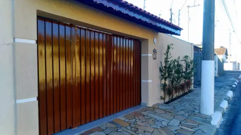 imagem 1 - Casa à Venda no São Benedito - Pindamonhangaba imagem 1 - Casa à Venda no São Benedito - Pindamonhangaba
