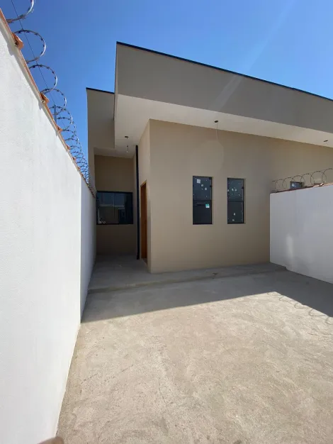 imagem 3 - Casa à Venda no Portal dos Eucaliptos - Pindamonhangaba imagem 3 - Casa à Venda no Portal dos Eucaliptos - Pindamonhangaba