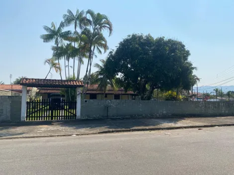 imagem 2 - Excelente área bem localizada de esquina e de frente para praça. imagem 2 - Excelente área bem localizada de esquina e de frente para praça.