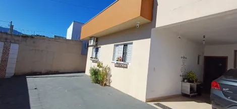 imagem 2 - Ótima casa com três dormitórios sendo uma suite próximo a faculdade Modulo imagem 2 - Ótima casa com três dormitórios sendo uma suite próximo a faculdade Modulo