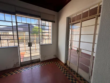 imagem 4 - Casa à Venda no Centro de Pindamonhangaba! imagem 4 - Casa à Venda no Centro de Pindamonhangaba!