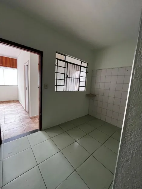 imagem 4 - Casa à Venda com Ponto Comercial - Bairro São Benedito, Pindamonhangaba imagem 4 - Casa à Venda com Ponto Comercial - Bairro São Benedito, Pindamonhangaba