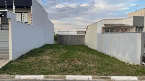 imagem 1 - Terreno à Venda no Loteamento Residencial e Comercial Flamboyant imagem 1 - Terreno à Venda no Loteamento Residencial e Comercial Flamboyant