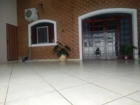 imagem 3 - Oportunidade Única! Sobrado com 4 Casas em Terreno com Declive, Ideal para Investimento ou Moradia em Família! imagem 3 - Oportunidade Única! Sobrado com 4 Casas em Terreno com Declive, Ideal para Investimento ou Moradia em Família!