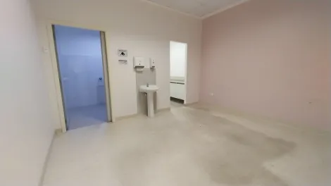 imagem 5 - Galpão com salas, 901 m², totalmente preparada para atividades na área da saúde. imagem 5 - Galpão com salas, 901 m², totalmente preparada para atividades na área da saúde.