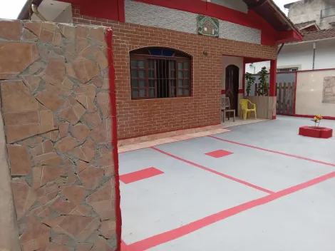 imagem 1 - Casa com 3 Dormitórios e Edícula | Portal Patrimonium imagem 1 - Casa com 3 Dormitórios e Edícula | Portal Patrimonium
